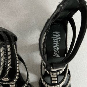 Mimosa studded sandals size 10